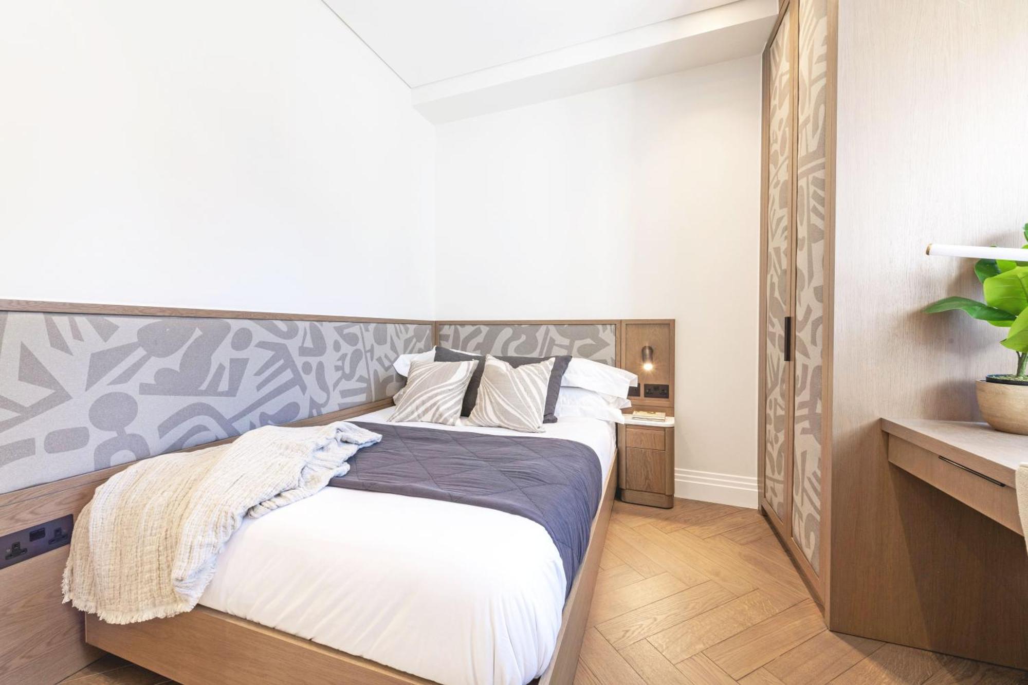Luxury Residences In Covent Garden, Steps From The Piazza Londra